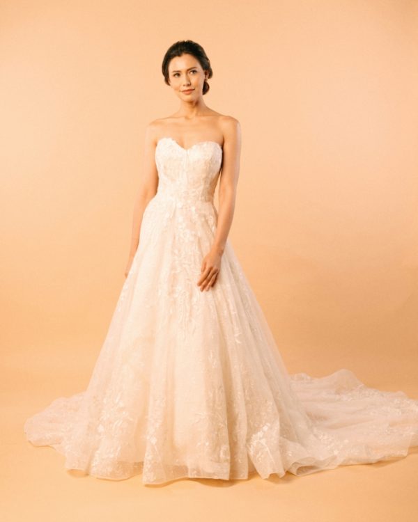 ivory and white bridal store