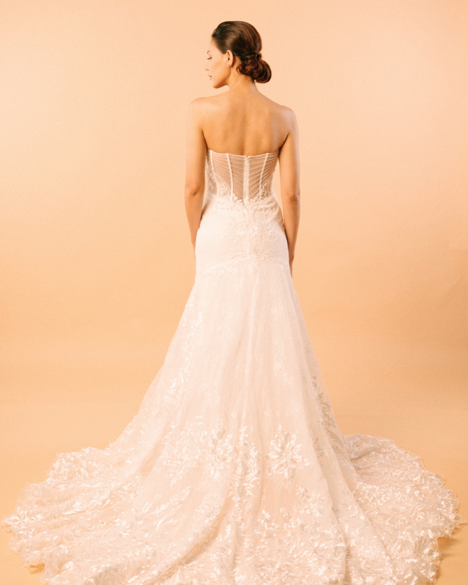 illusion back mermaid lace wedding dress