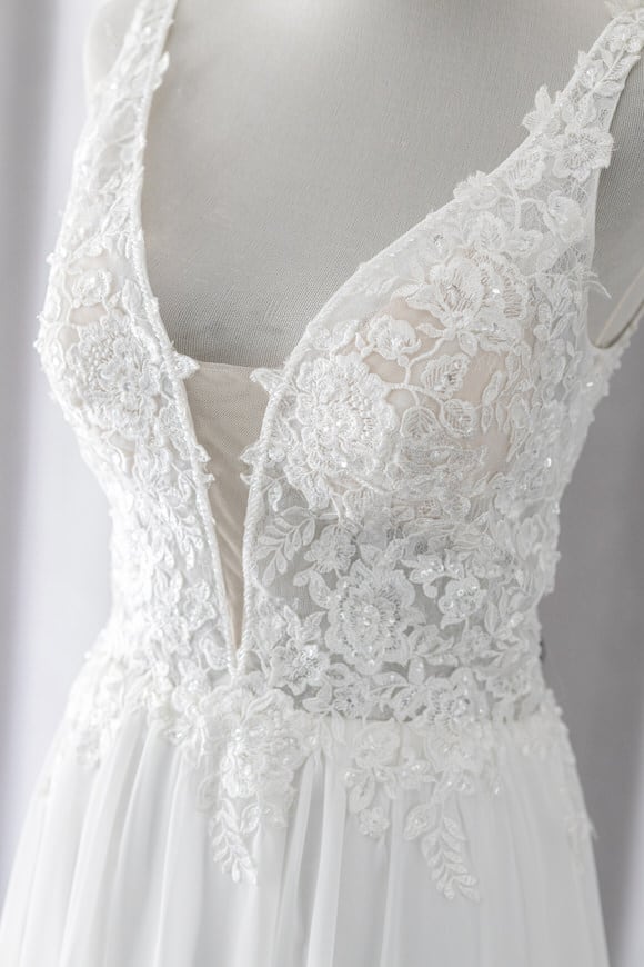 Ivory & White Bridal plunging neckline lace chiffon wedding dress