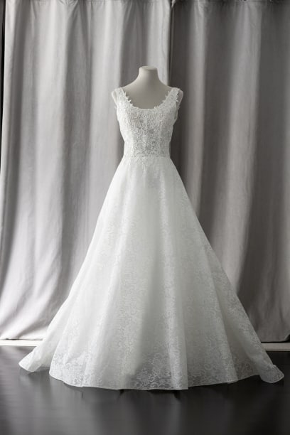 Ivory & White Bridal scoop neck lace a-line wedding dress