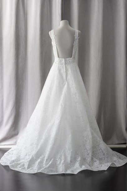 Ivory & White Bridal scoop neck lace a-line wedding dress