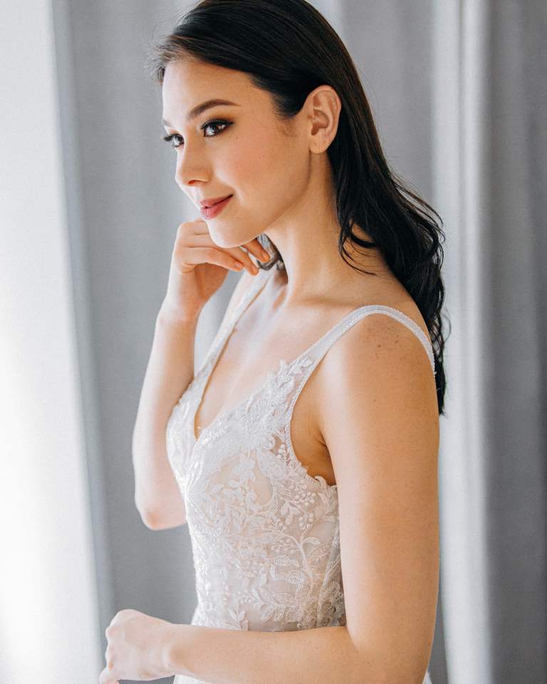 Ivory & White Bridal v-neck lace and tulle wedding dress