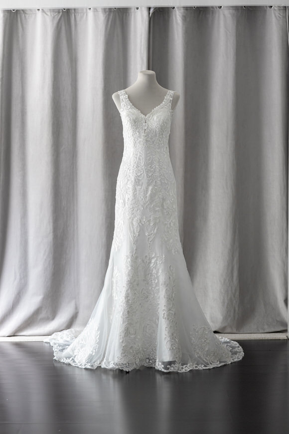Ivory & White Bridal v-neck lace mermaid wedding dress