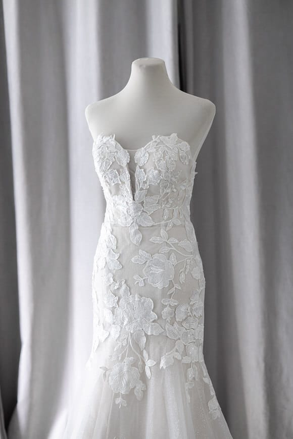 Ivory & White Bridal strapless sweetheart neckline lace wedding dress