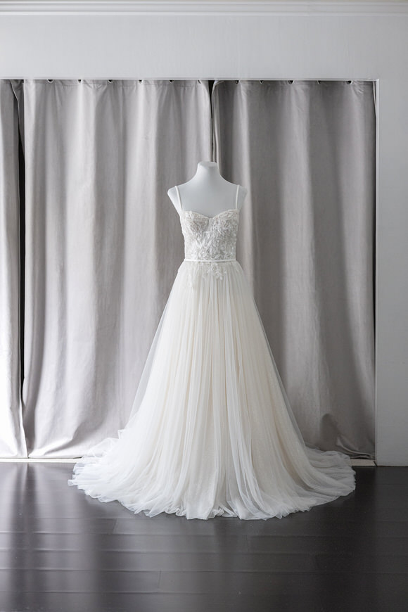 sweetheat neckline lace glitter tulle wedding gown rtw