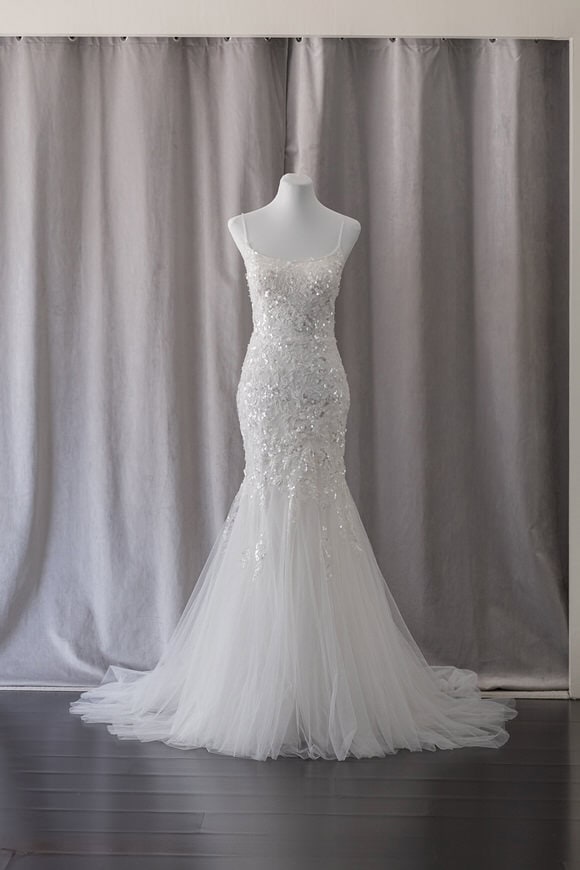 spaghettie straps scoop neckline lace beaded tulle mermaid rtw wedding gown manila