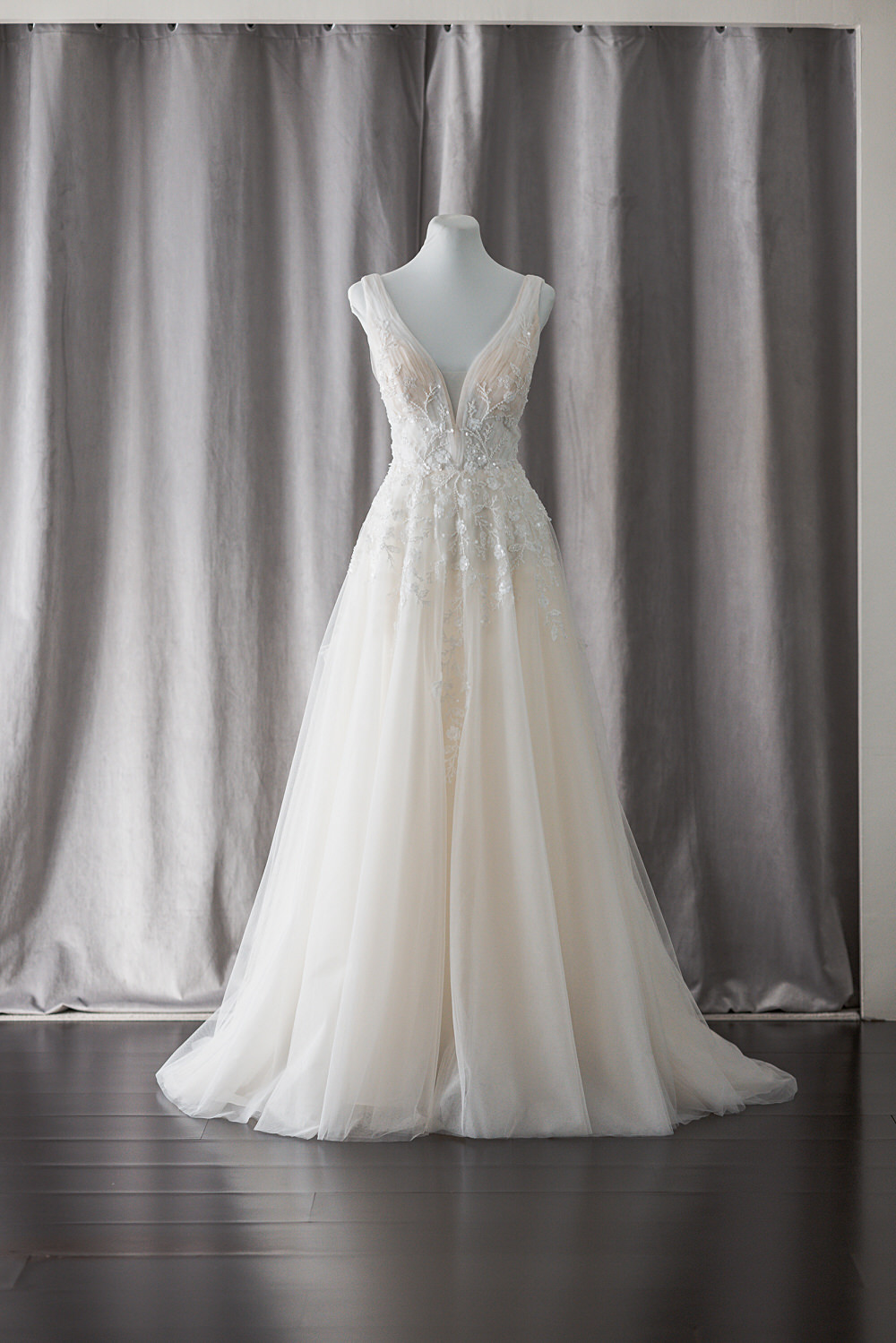 v-neck lace and tulle a-line wedding gown