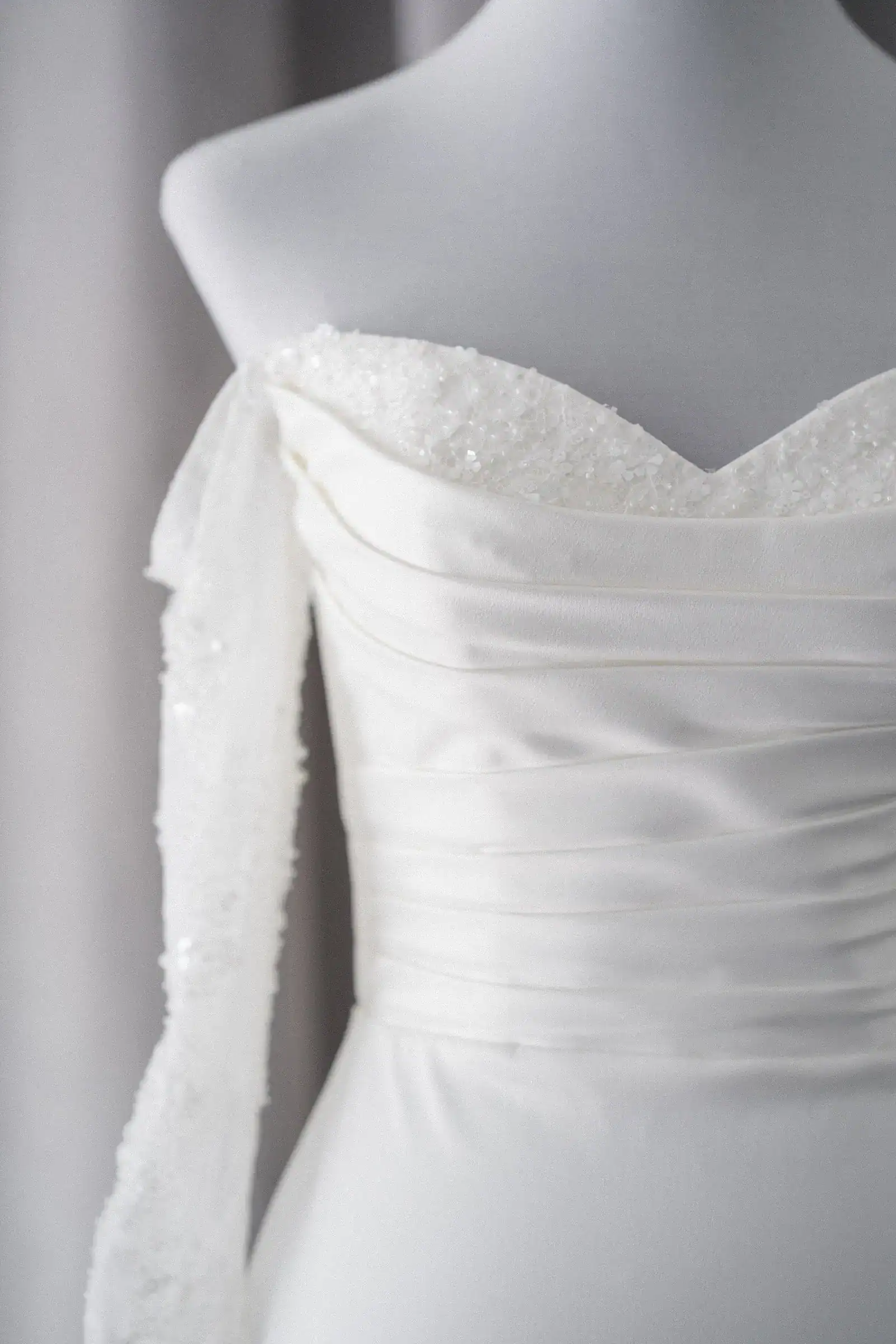 plung neckline lace ballgown rtw wedding gown manila