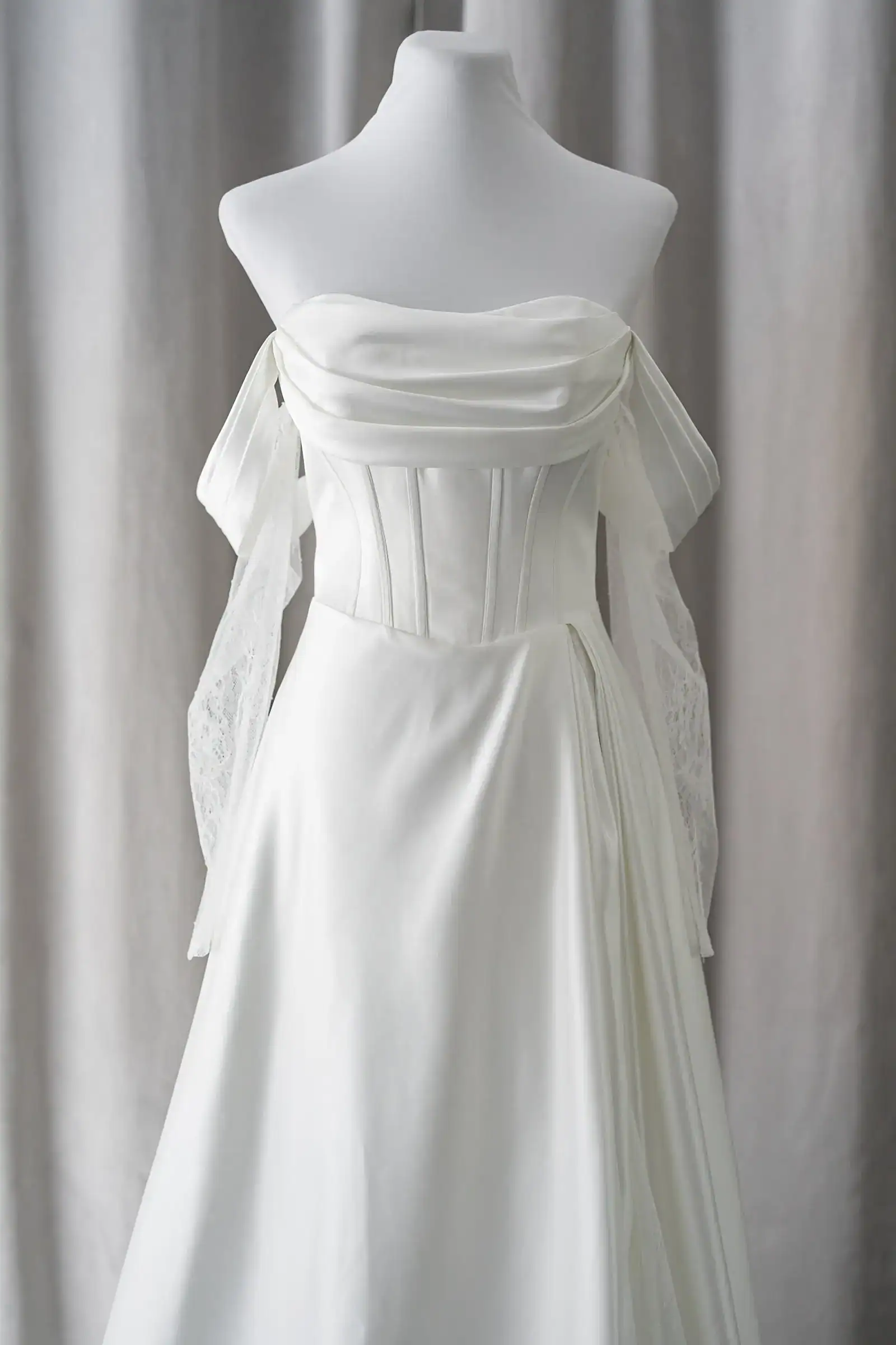 plung neckline lace ballgown rtw wedding gown manila